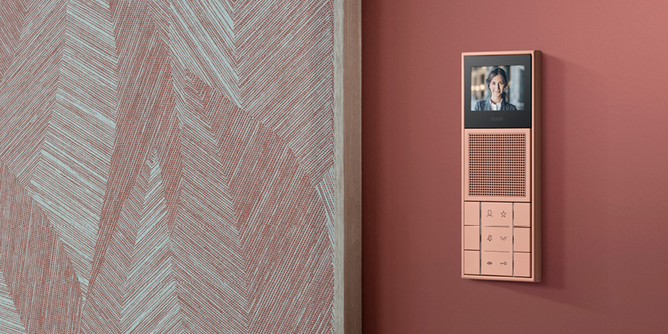 JUNG Türkommunikation bei Pfeiffer GmbH in Berg