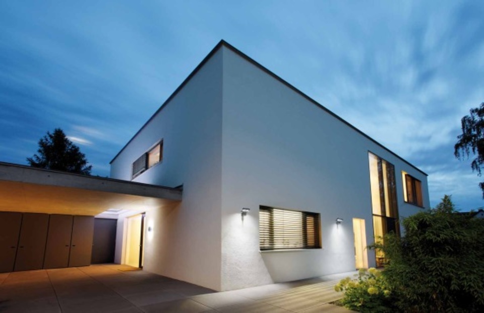 Aussenbeleuchtung bei Pfeiffer GmbH in Berg