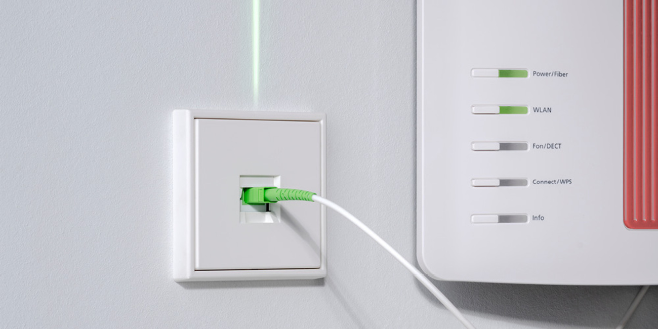 Die neuen Glasfaser-Anschlussdosen bei Pfeiffer GmbH in Berg