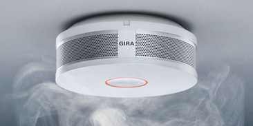 Gira Rauchwarnmelder bei Pfeiffer GmbH in Berg